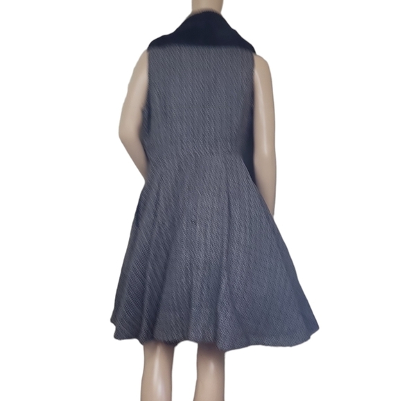 Monroe & Main Faux Fur Exaggerated Collar Dress Sleeveless - Picture 3 of 5